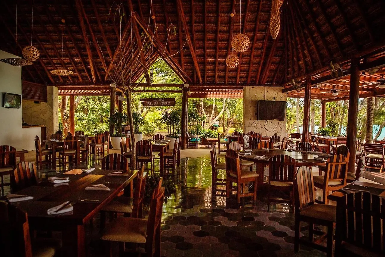 Hotel Rancho Encantado Bacalar 4*,