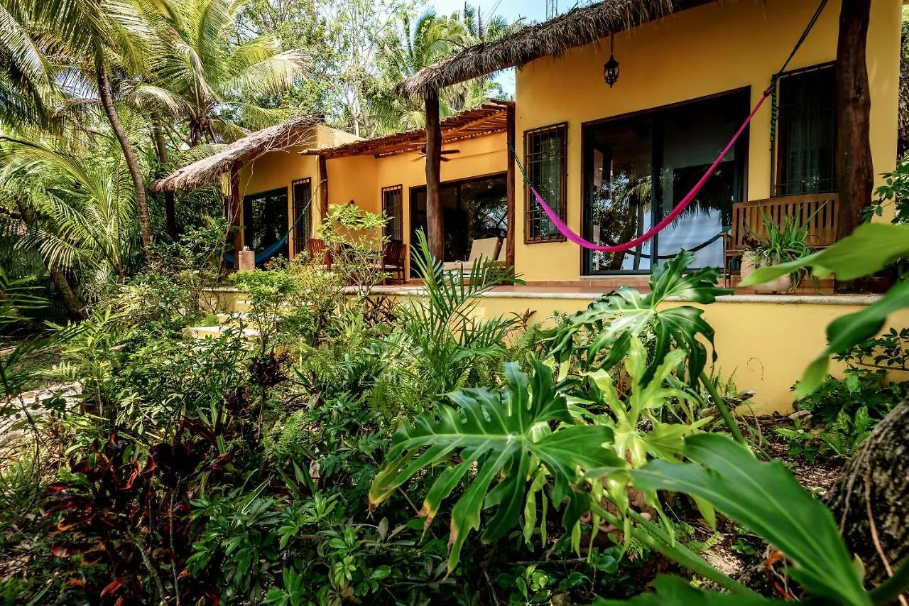Hotel Rancho Encantado Bacalar