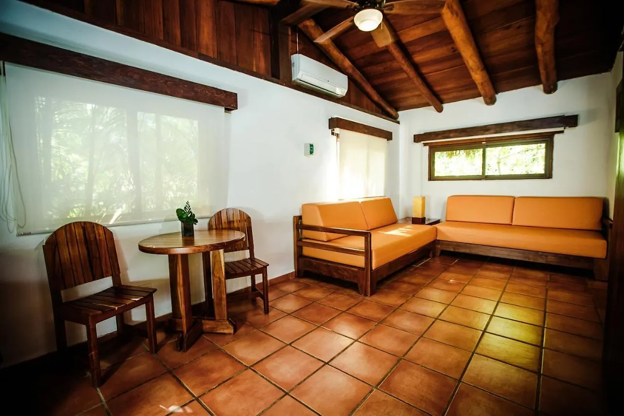 ****  Hotel Rancho Encantado Bacalar Mexico